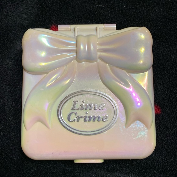 ✨SHOWCASE✨ Polly Pocket x Lime Crime: Pocket Candy  Lime Crime Pocket Candy Birthday Cake Eyeshadow Palette